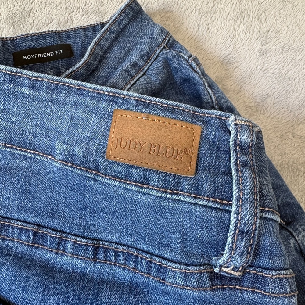 Judy Blue Jeans Womens 18W Plus Blue Boyfriend Fit Mid Rise Frayed Hem Dem - Picture 9 of 12